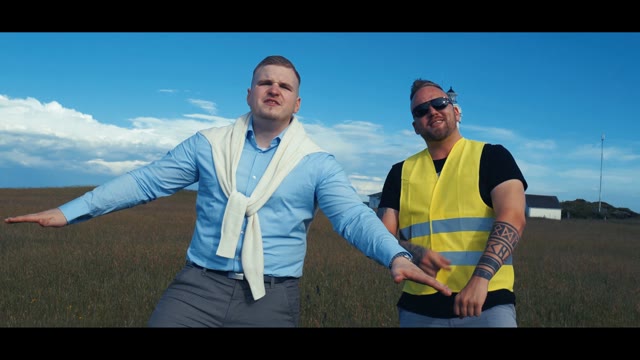 Kavalier x Proto - Düsi Düsi